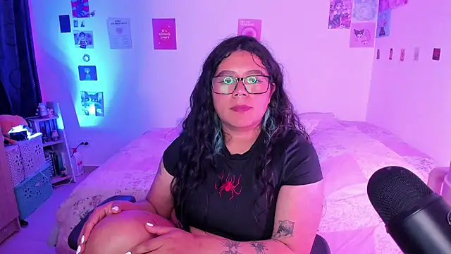 StephaniFox online show from 24, 12, 2024