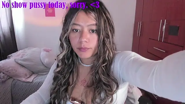 StephaniFox online show from 18, 9, 2025