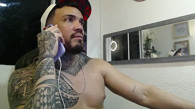 Snapshot of Angel_sex_latin chatting on 9, 12, 2024 Angel sex latin online show from 9, 12, 2024