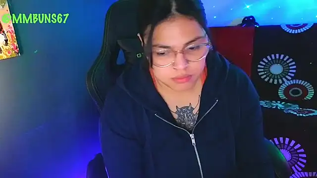 miacanela xo online show from 3, 10, 2025