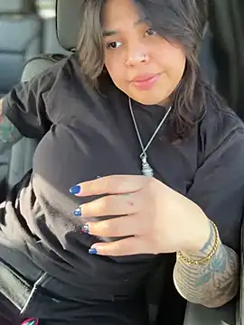 miacanela xo online show from 13, 2, 2026