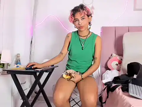 lilith horny online show from 17, 6, 2026