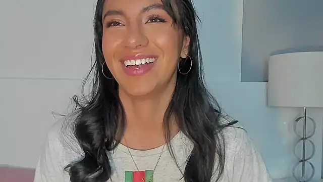 Tamaraakins online show from 22, 3, 2025