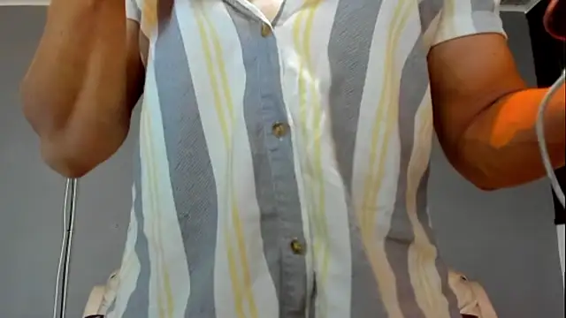 Snapshot of derekk_frostt chatting on 19, 3, 2025 derekk frostt online show from 19, 3, 2025