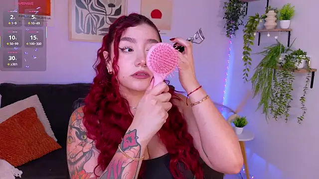 ViolettCastel online show from 8, 5, 2026