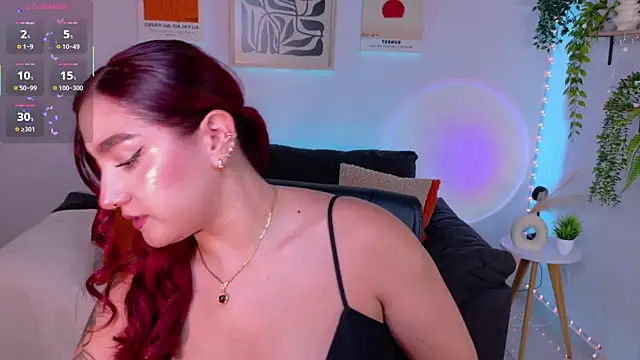 ViolettCastel online show from 26, 6, 2026
