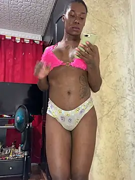 sweetsarabig22cm online show from 8, 1, 2025