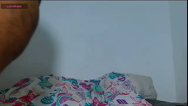 Snapshot of nathasha_miller2 chatting on 2, 2, 2025 nathasha miller2 online show from 2, 2, 2025