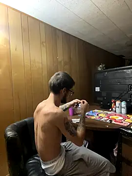 Snapshot of hungkubenski chatting on 6, 10, 2025 hungkubenski online show from 6, 10, 2025