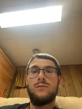 Snapshot of hungkubenski chatting on 13, 10, 2025 hungkubenski online show from 13, 10, 2025