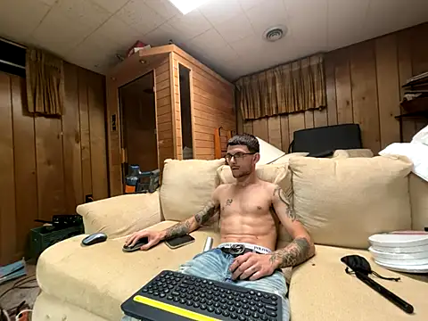 Snapshot of hungkubenski chatting on 22, 10, 2025 hungkubenski online show from 22, 10, 2025