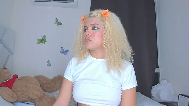 Snapshot of sofiacastillo01 chatting on 11, 1, 2026 sofiacastillo01 online show from 11, 1, 2026