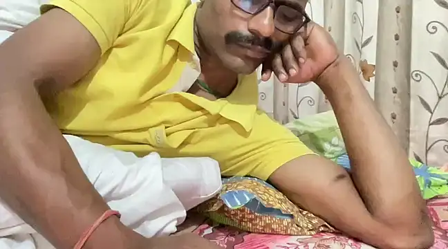 HORNY4UDESI online show from 1, 12, 2024