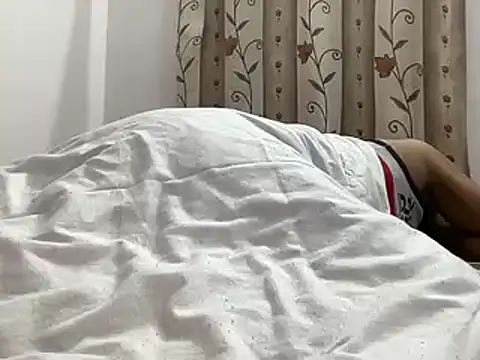 HORNY4UDESI online show from 6, 12, 2024