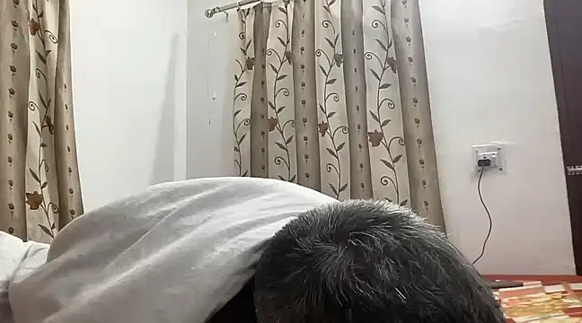 HORNY4UDESI online show from 12, 12, 2024