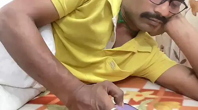 HORNY4UDESI online show from 29, 12, 2024