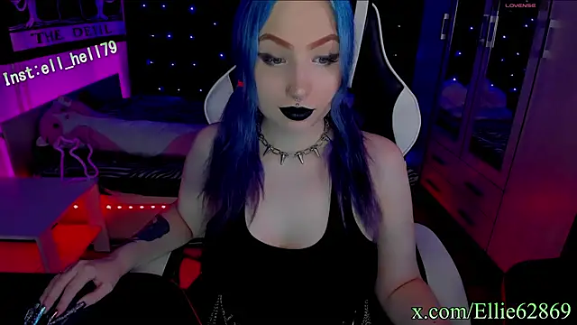 Snapshot of Kitty_goth chatting on 19, 1, 2025 Kitty goth online show from 19, 1, 2025