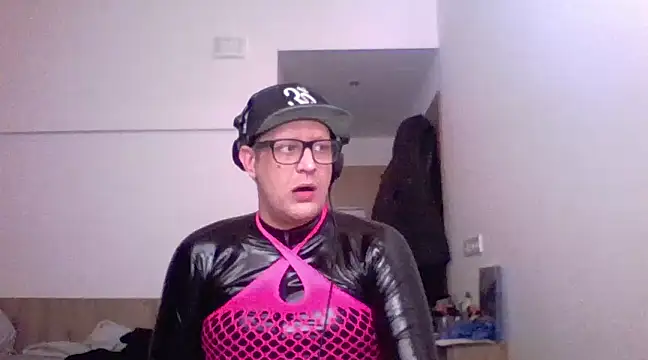 Snapshot of Bigthroaterboy chatting on 21, 3, 2025 Bigthroaterboy online show from 21, 3, 2025