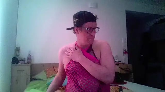 Snapshot of Bigthroaterboy chatting on 23, 3, 2026 Bigthroaterboy online show from 23, 3, 2026