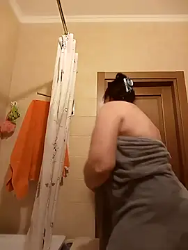 Snapshot of Women-pleasures chatting on 18, 9, 2025 Women-pleasures online show from 18, 9, 2025