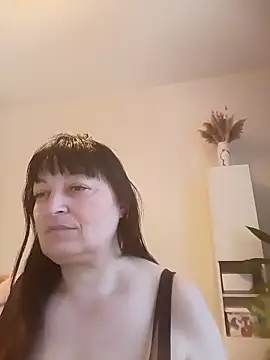 Snapshot of Women-pleasures chatting on 11, 11, 2025 Women-pleasures online show from 11, 11, 2025