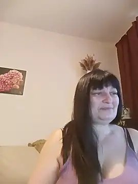 Snapshot of Women-pleasures chatting on 13, 11, 2025 Women-pleasures online show from 13, 11, 2025