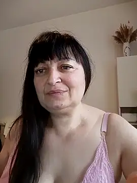 Snapshot of Women-pleasures chatting on 14, 11, 2025 Women-pleasures online show from 14, 11, 2025