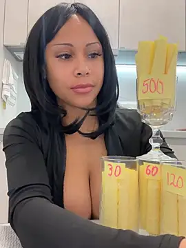 Snapshot of HaileyDiana chatting on 23, 4, 2026 HaileyDiana online show from 23, 4, 2026