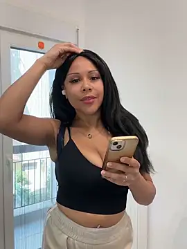 Snapshot of HaileyDiana chatting on 31, 5, 2026 HaileyDiana online show from 31, 5, 2026