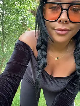 HaileyDiana online show from 12, 7, 2026