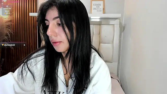 Snapshot of ANTONELLA__ROUSE_ chatting on 19, 12, 2024 ANTONELLA ROUSE online show from 19, 12, 2024