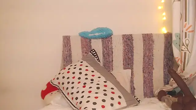 Ahlya online show from 15, 12, 2025