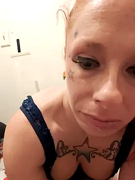 Snapshot of vvictoria_xxx chatting on 18, 10, 2025 vvictoria xxx online show from 18, 10, 2025