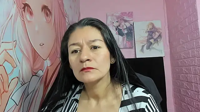 Snapshot of AllysonMilf69 chatting on 4, 2, 2025 AllysonMilf69 online show from 4, 2, 2025