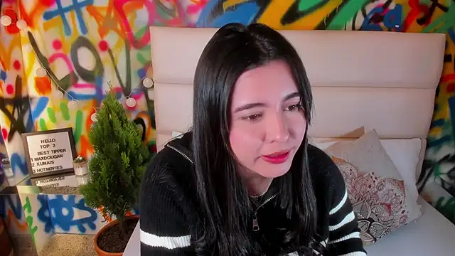 Liana Bernocchi online show from 14, 11, 2025