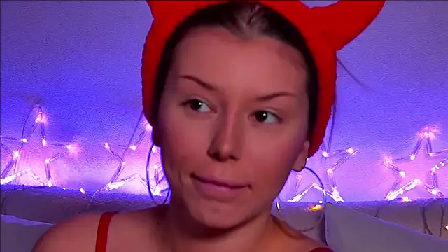 Snapshot of LiliaBianka chatting on 13, 12, 2024 LiliaBianka online show from 13, 12, 2024