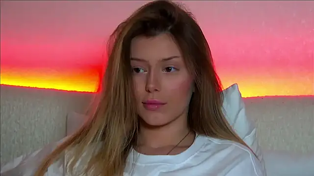 Snapshot of LiliaBianka chatting on 2, 2, 2025 LiliaBianka online show from 2, 2, 2025