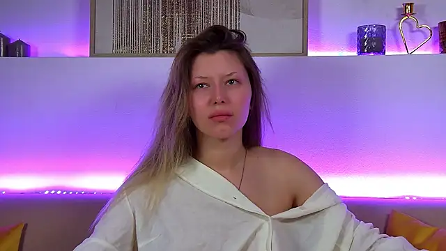 Snapshot of LiliaBianka chatting on 11, 2, 2025 LiliaBianka online show from 11, 2, 2025