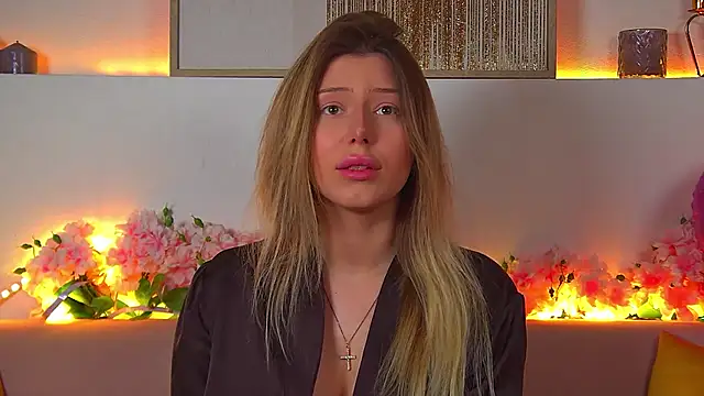 Snapshot of LiliaBianka chatting on 16, 2, 2025 LiliaBianka online show from 16, 2, 2025