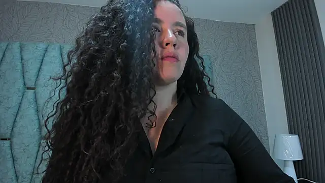 Snapshot of Valeria__soler chatting on 14, 9, 2025 Valeria  soler online show from 14, 9, 2025