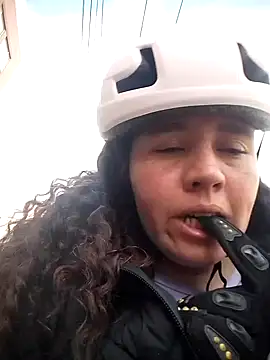 Snapshot of Valeria__soler chatting on 20, 10, 2025 Valeria  soler online show from 20, 10, 2025