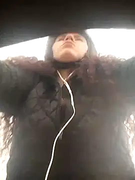 Snapshot of Valeria__soler chatting on 25, 10, 2025 Valeria  soler online show from 25, 10, 2025