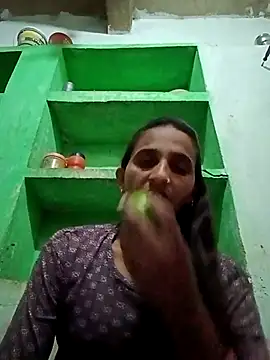 Snapshot of Baby__Shreya chatting on 24, 6, 2026 Baby Shreya online show from 24, 6, 2026