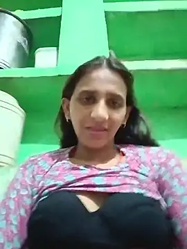 Snapshot of Baby__Shreya chatting on 13, 7, 2026 Baby Shreya online show from 13, 7, 2026