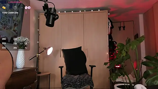 ariana fitl  online show from 3, 12, 2024