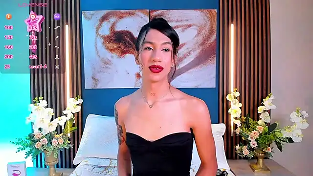 sofiaa grey  online show from 1, 3, 2025