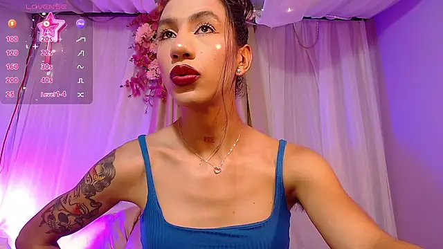 sofiaa grey  online show from 8, 3, 2025