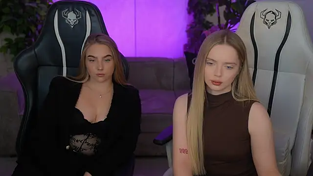 Snapshot of Cassy-Celestial_ chatting on 14, 11, 2025 Cassy-Celestial online show from 14, 11, 2025