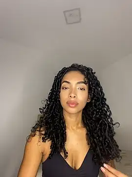 Snapshot of nicoleebony1 chatting on 8, 7, 2026 nicoleebony1 online show from 8, 7, 2026