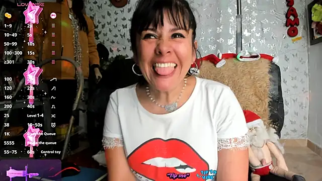 Snapshot of Erlinda-engel chatting on 21, 12, 2025 Erlinda-engel online show from 21, 12, 2025